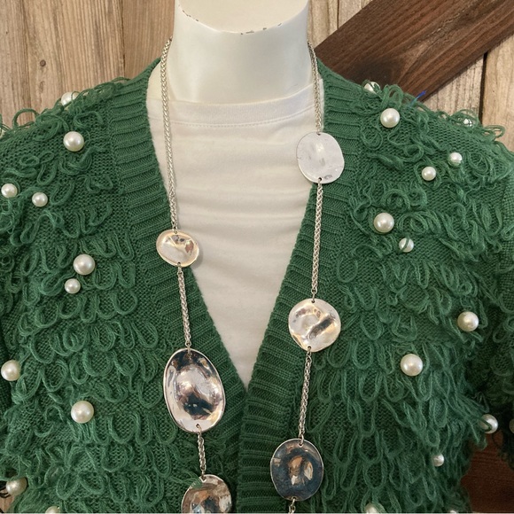 Green Sweater - Picture 3 of 9